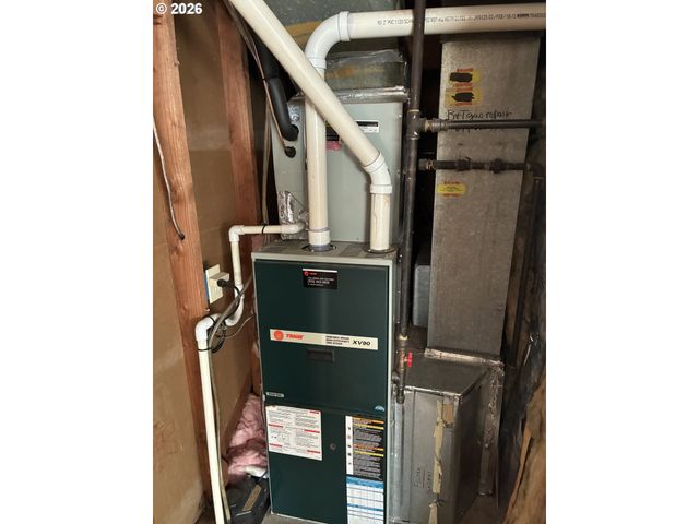 2085 Sw ROXBURY Ave, Portland, OR 97225