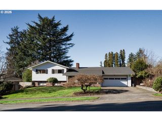 2085 Sw ROXBURY Ave, Portland, OR 97225