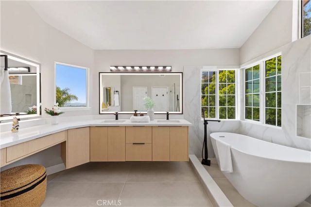 1941 N Onyx, Walnut, CA 91789