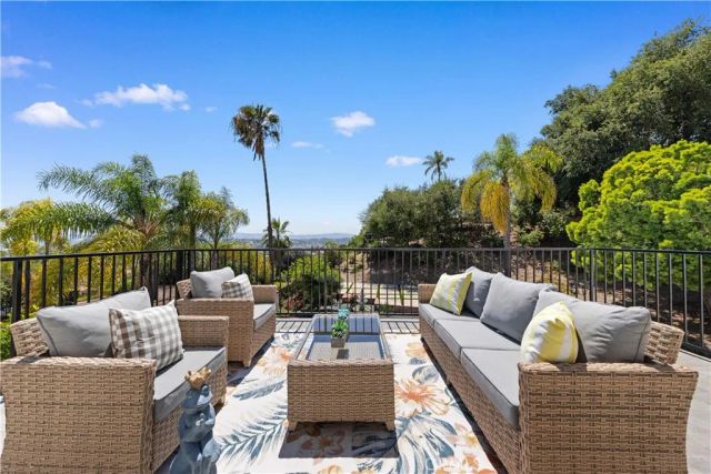 1941 N Onyx, Walnut, CA 91789