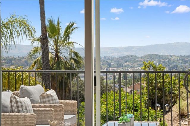 1941 N Onyx, Walnut, CA 91789