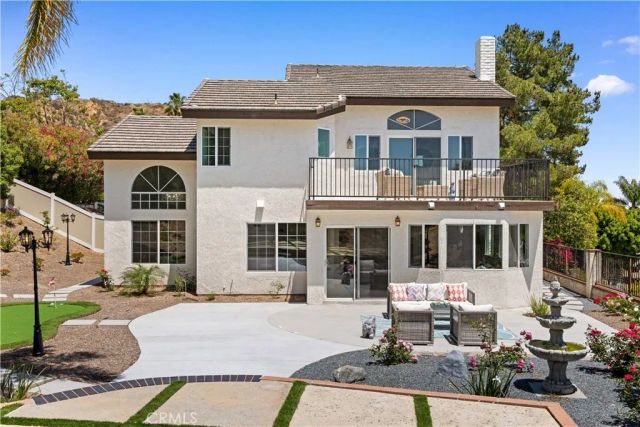 1941 N Onyx, Walnut, CA 91789
