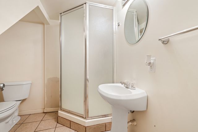 801 N Alann Drive, Joliet, IL 60435