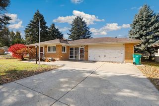 801 N Alann Drive, Joliet, IL 60435