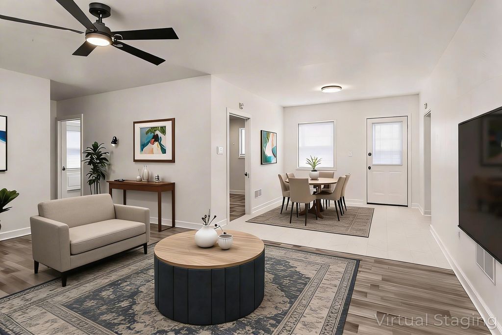 Image 3 of property listing at 905 Airport Road, Mt Vernon, IL 62864