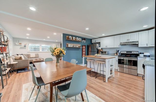 4 Forge Gate Drive F3, Cold Spring, NY 10516