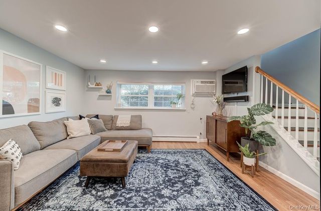 4 Forge Gate Drive F3, Cold Spring, NY 10516