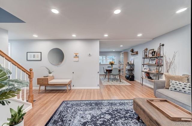 4 Forge Gate Drive F3, Cold Spring, NY 10516