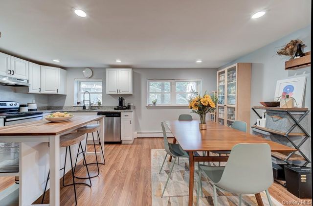 4 Forge Gate Drive F3, Cold Spring, NY 10516