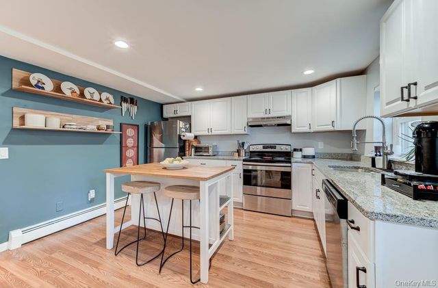 4 Forge Gate Drive F3, Cold Spring, NY 10516