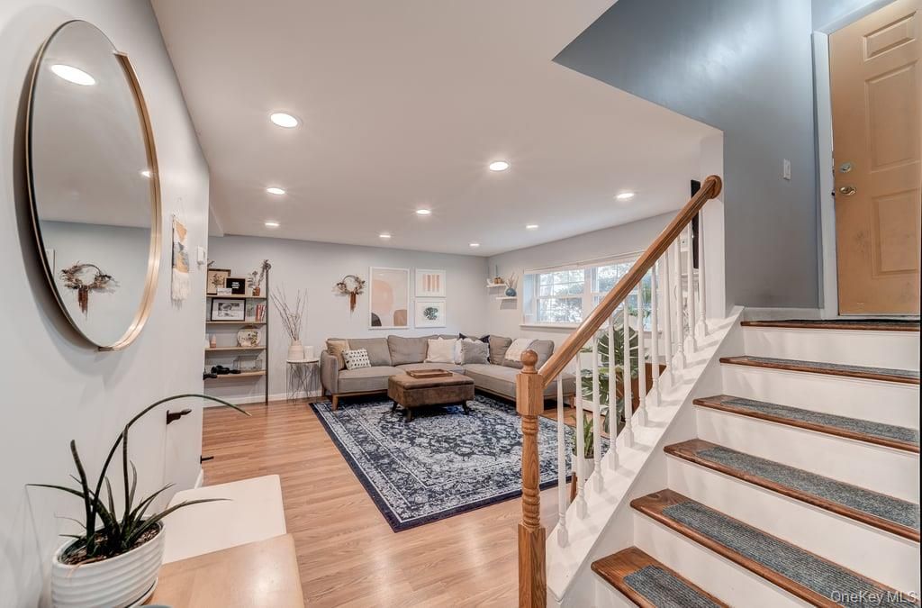 4 Forge Gate Drive F3, Cold Spring, NY 10516