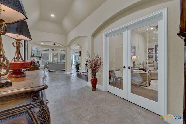 595 Oak Brook Drive, New Braunfels, TX 78132