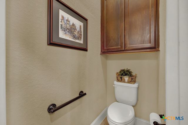 595 Oak Brook Drive, New Braunfels, TX 78132