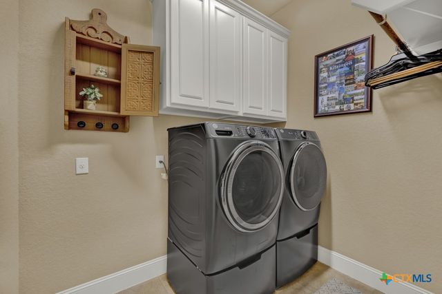 595 Oak Brook Drive, New Braunfels, TX 78132