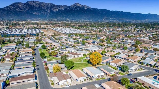 929 E Foothill 52, Upland, CA 91786