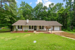 94 Deer Run, Hattiesburg, MS 39402
