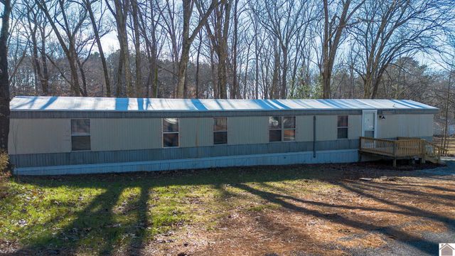 243 Shelton Ln., Hardin, KY 42048