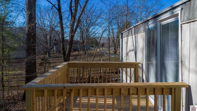 243 Shelton Ln., Hardin, KY 42048