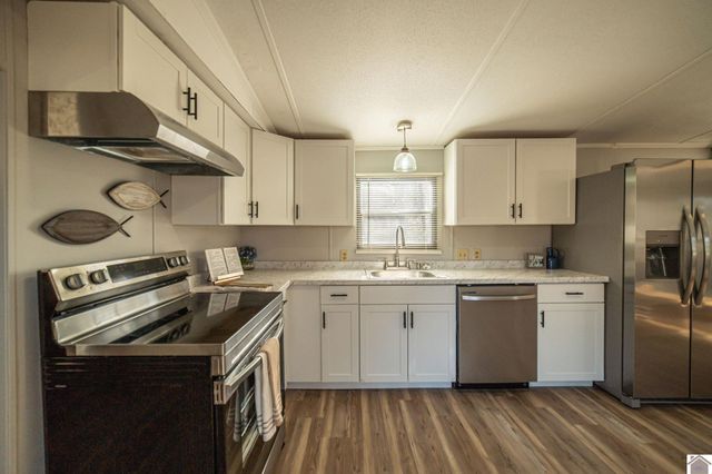 243 Shelton Ln., Hardin, KY 42048