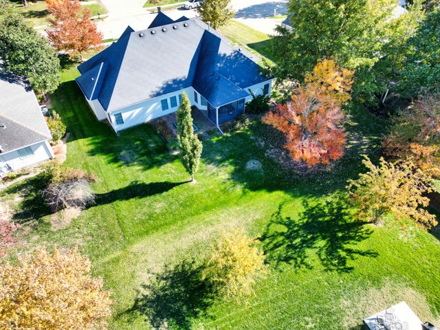 4103 NASHUA CT, Columbia, MO 65203