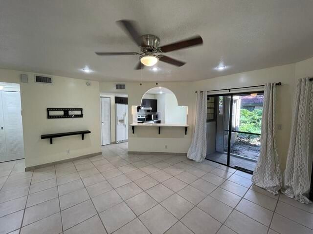 9321 W Sunrise Boulevard, Plantation, FL 33322