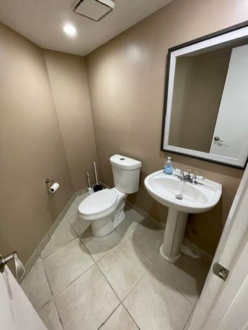 9321 W Sunrise Boulevard, Plantation, FL 33322