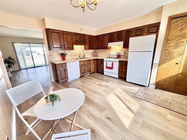 5640 Leisure South Drive 34, Grand Rapids, MI 49548