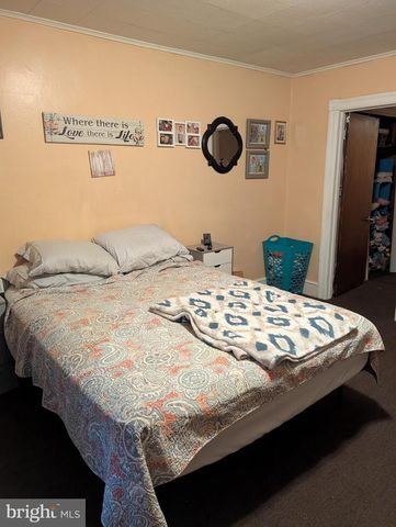 1029 ATLANTIC AVE, Camden, NJ 08104