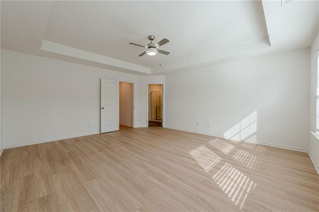 628 Isom Walk, Suwanee, GA 30024