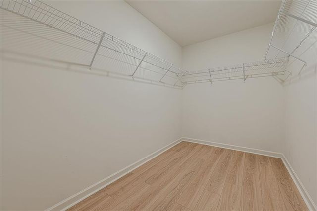 628 Isom Walk, Suwanee, GA 30024