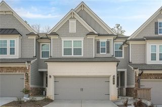 628 Isom Walk, Suwanee, GA 30024