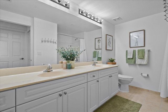 3020 Alcazar Place 308, Palm Beach Gardens, FL 33410