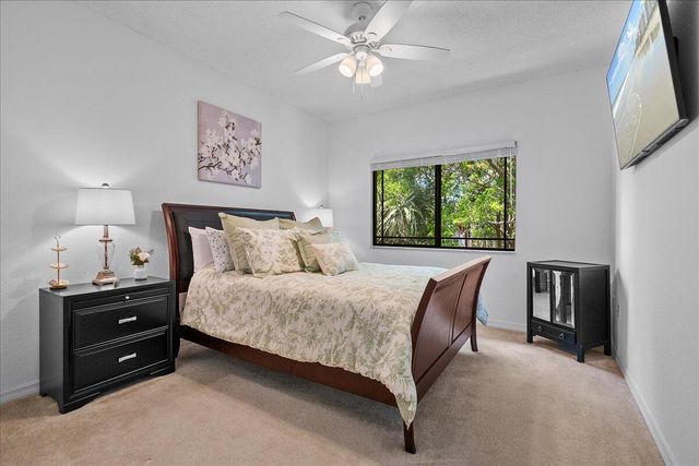 3020 Alcazar Place 308, Palm Beach Gardens, FL 33410
