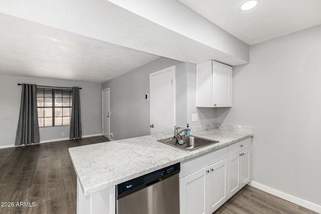 1077 W 1ST Street 106, Tempe, AZ 85281