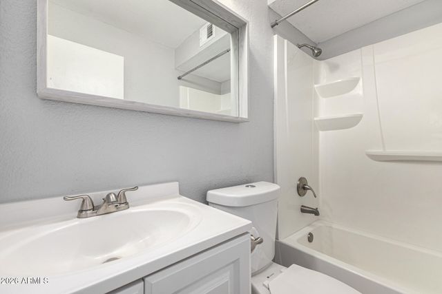 1077 W 1ST Street 106, Tempe, AZ 85281