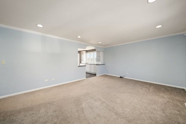 1101 S LAVERGNE Drive, Mount Prospect, IL 60056