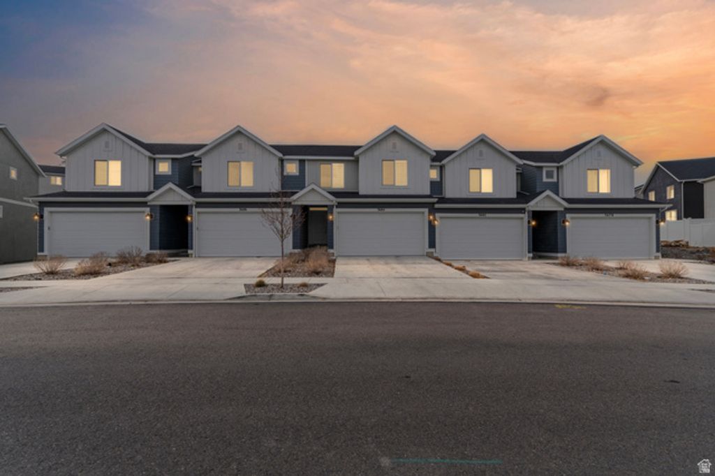 3684 S ALLUVIAL DR, Magna, UT 84044