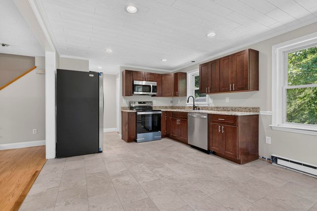 7 Homestead Drive R, Derry, NH 03038