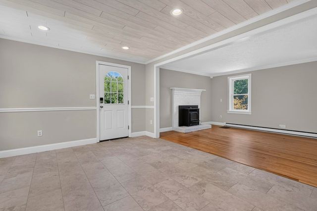 7 Homestead Drive R, Derry, NH 03038