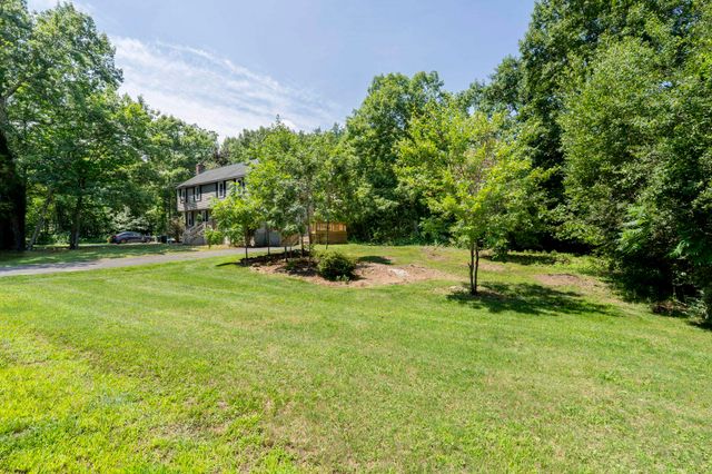 7 Homestead Drive R, Derry, NH 03038