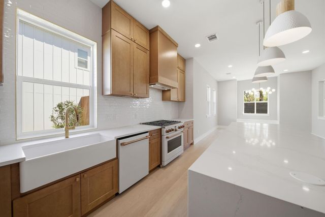 8714 Scrub Oak View Drive, Tomball, TX 77375