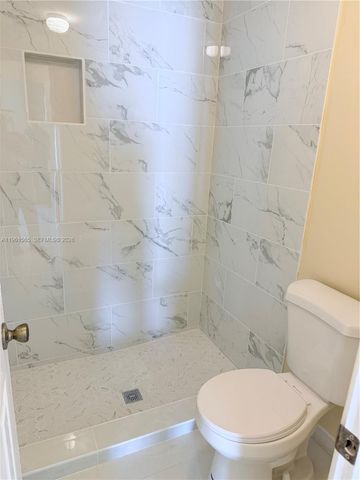 11061 NW 39th St 1, Coral Springs, FL 33065