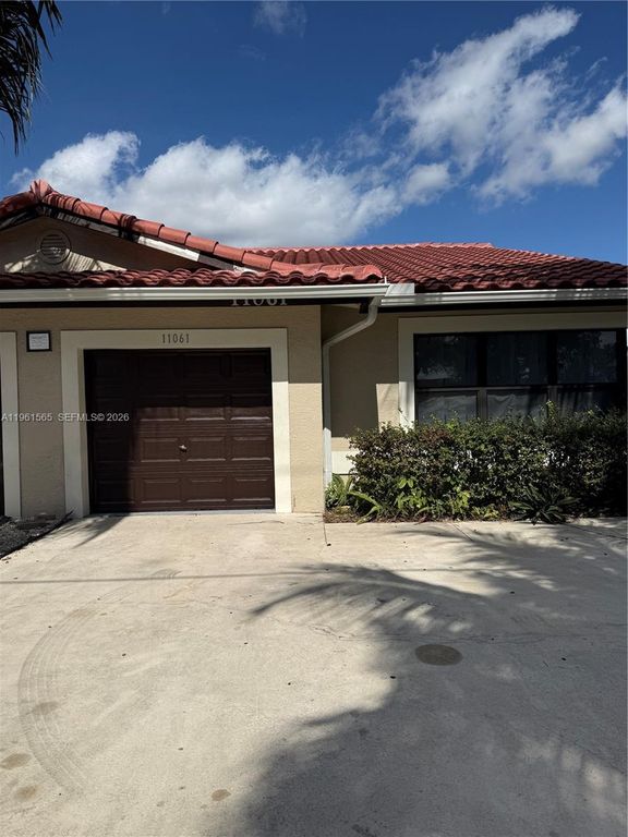 11061 NW 39th St 1, Coral Springs, FL 33065