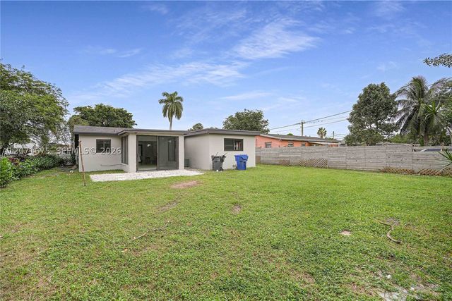 2230 N 62nd Ave 0, Hollywood, FL 33024