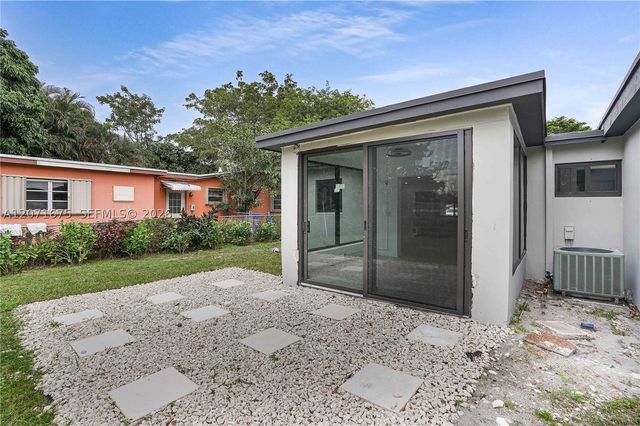 2230 N 62nd Ave 0, Hollywood, FL 33024