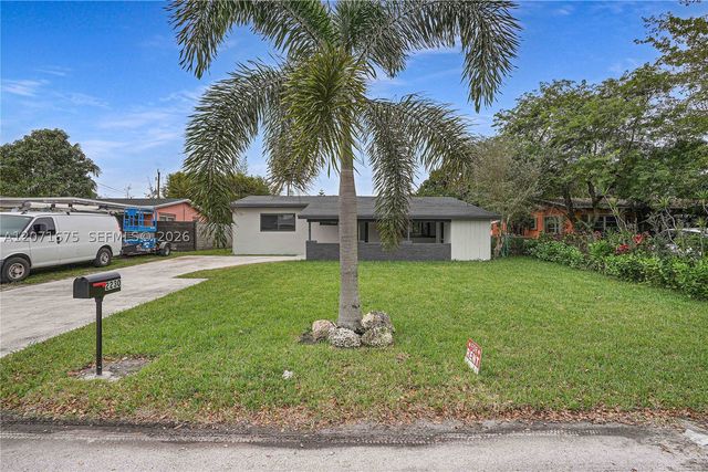 2230 N 62nd Ave 0, Hollywood, FL 33024