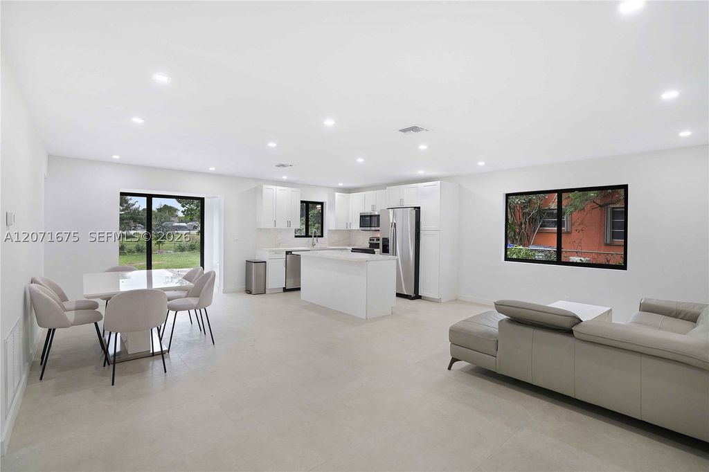 2230 N 62nd Ave 0, Hollywood, FL 33024