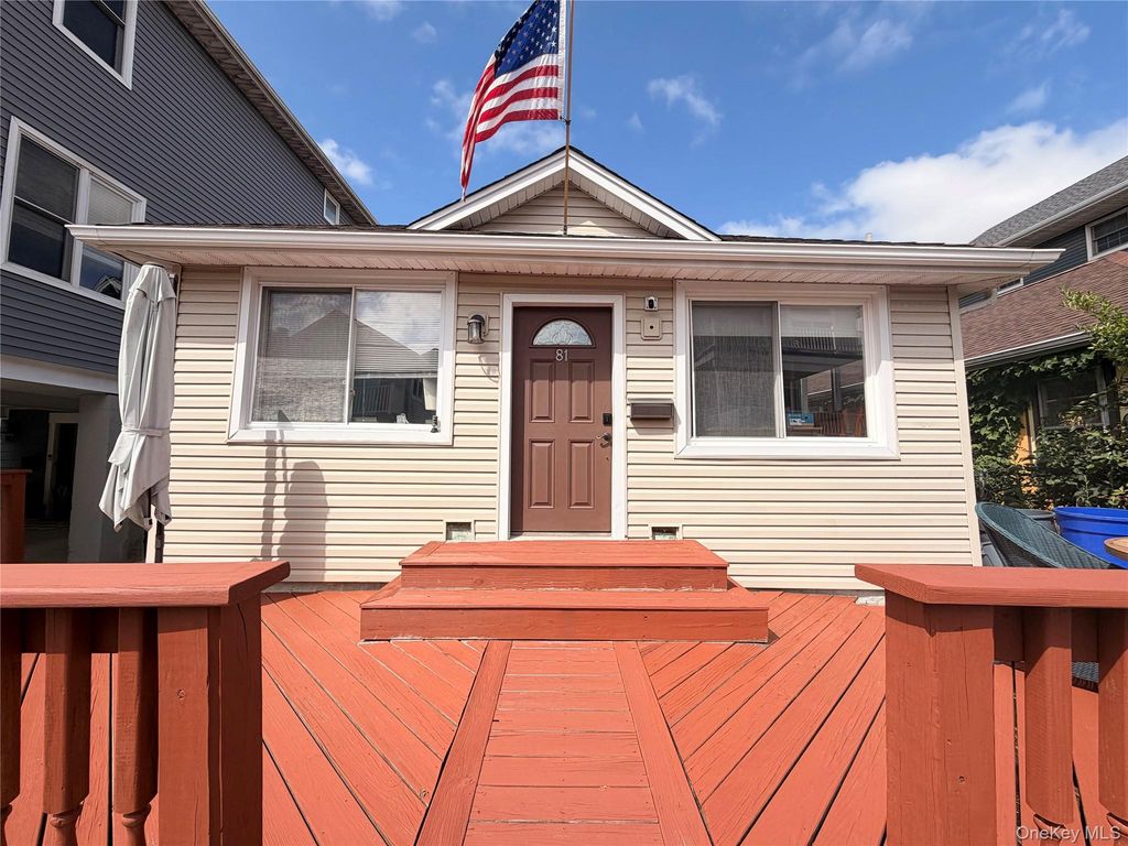 81 Michigan Street, Long Beach, NY 11561 — exterior