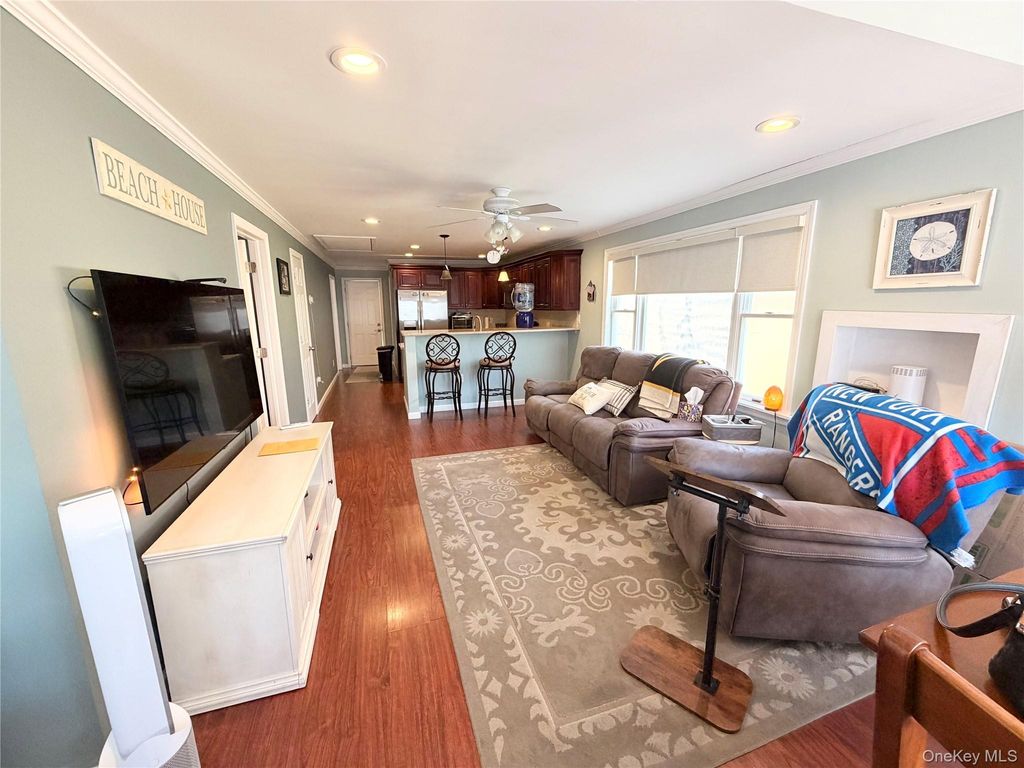 81 Michigan Street, Long Beach, NY 11561 — photo 5