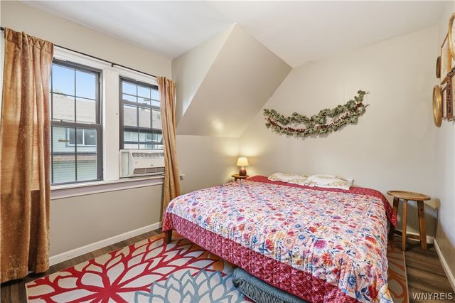 1215 West Avenue, Buffalo, NY 14213